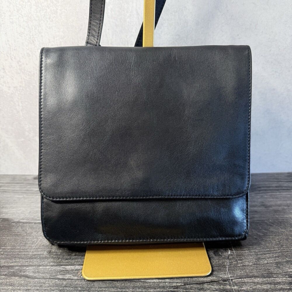 Vintage Tommy Bahama Leather Purse Black Crossbody Medium Multipocket Card Slots